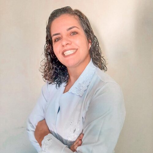 FOTO PROF MARIANA